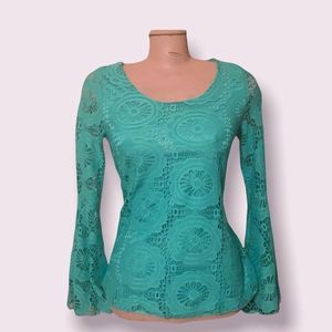 NWOT - Karlie, absolutely gorgeous lace top